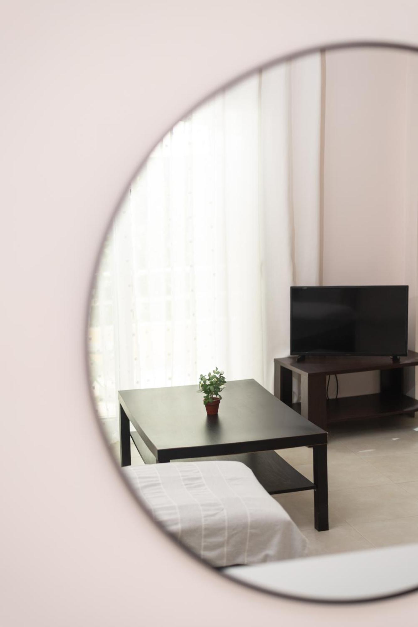 Lazaros Apartments Гувия Екстериор снимка
